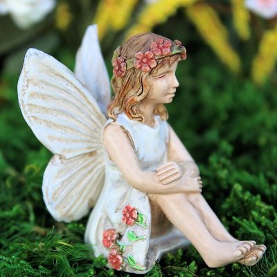 (image for) Caroline Fairy Garden Figurine