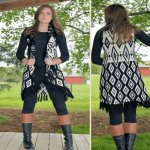 (image for) Fringed Black & White Sleeveless Sweater Vest
