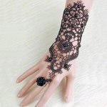 (image for) Elegant Lady Black Lace Glove Bracelet