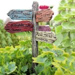 (image for) Street Sign Figurine Fairytale for Fairy Garden