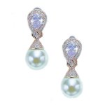 (image for) Bridal Earrings Romantic Chic by Spring Street Designs
