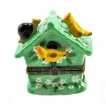 (image for) Green Daisy Birdhouse Trinket Box