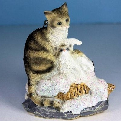 (image for) Grey Tabby Mother & Baby Cat Ornament