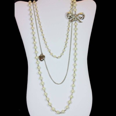 (image for) Bow and Heart Extra Long Pendant Necklace