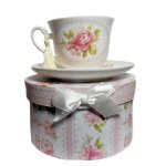 (image for) Lace Vintage Design Tea Cup & Saucer Set
