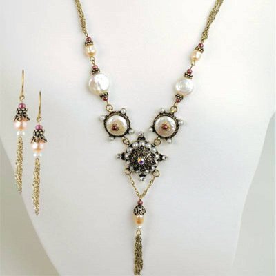 (image for) Charming Victorian Design Necklace & Earrings Jewelry Set
