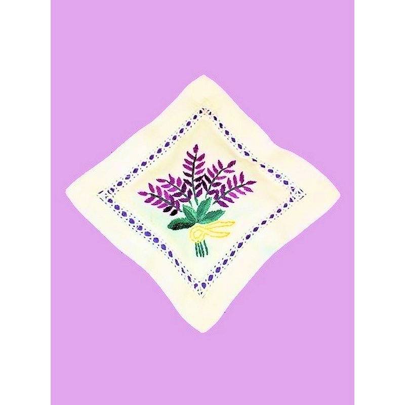 (image for) Leaf Bouquet Handmade Linen Sachet Pillow